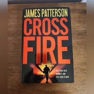 James Patterson "Cross Fire" Hardcover Book First Edition November 2010